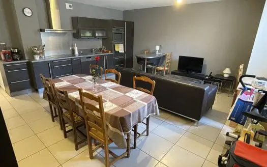 Appartement À vendre  2 chambres 66 m², 113000 €