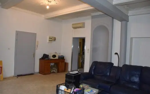 Appartement À vendre  2 chambres 73 m², 76000 €