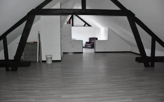 Appartement À vendre  4 chambres 172 m², 210000 €