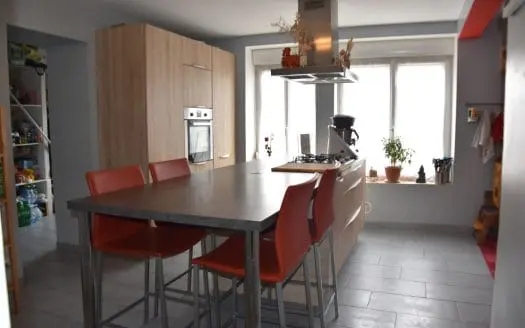 Maison À vendre  3 chambres 118 m², 208000 €