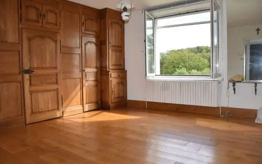 Maison À vendre  3 chambres 165 m², 134500 €