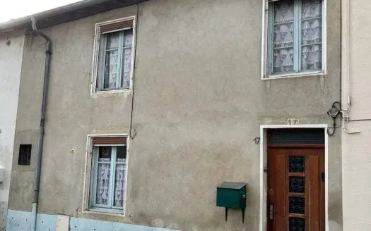 Maison À vendre 4 chambres 140 m², 77000 €