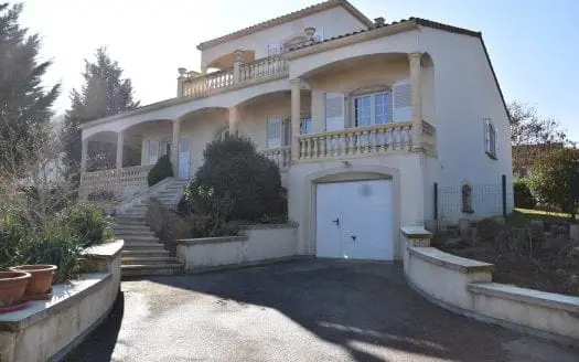 Maison À vendre  4 chambres 195 m², 399000 €
