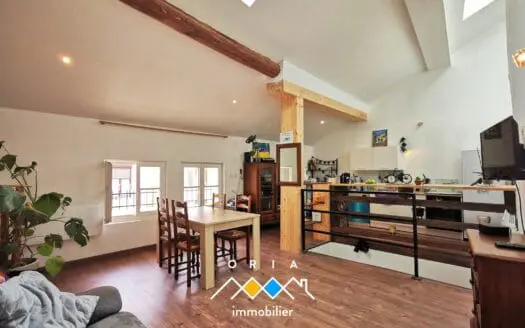 Maison À vendre 3 chambres 89 m², 77000 €
