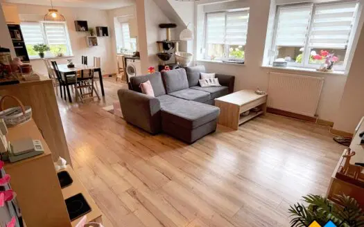 Appartement À vendre  3 chambres 84.22 m², 119000 €
