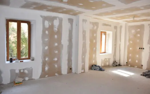 Appartement À vendre  4 chambres 125.36000061035 m², 78000 €
