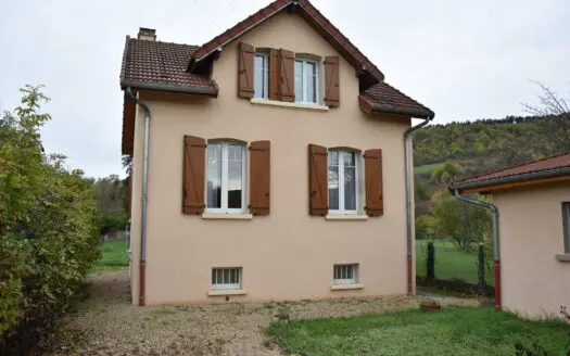 Maison À vendre 3 chambres 102.5299987793 m², 226000 €