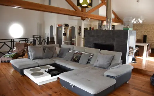 Maison À vendre 3 chambres 189 m², 239000 €