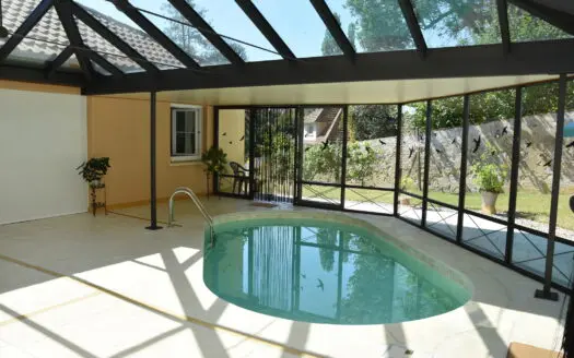 Maison À vendre  3 chambres 280 m², 599000 €