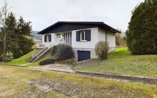 Maison À vendre  3 chambres 74 m², 155000 €