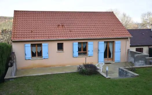 Maison À vendre  4 chambres 120 m², 222600 €
