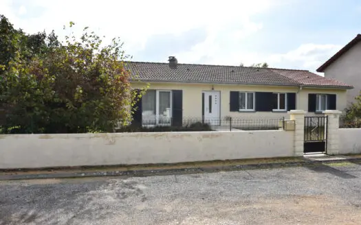 Maison À vendre  5 chambres 116.44999694824 m², 169000 €