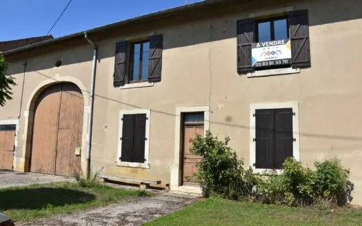 Maison À vendre  6 chambres 164 m², 199000 €