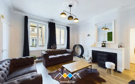 Appartement À vendre  2 chambres 73.88 m², 95000 €
