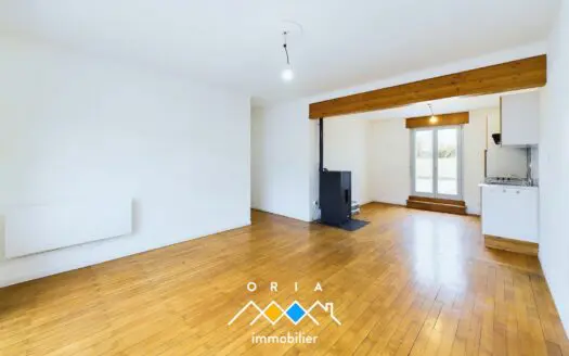 Maison À vendre 3 chambres 97.487 m², 209000 €
