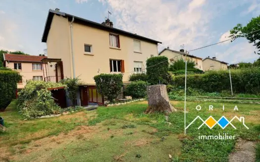 Maison À vendre  3 chambres 68.059997558594 m², 139000 €