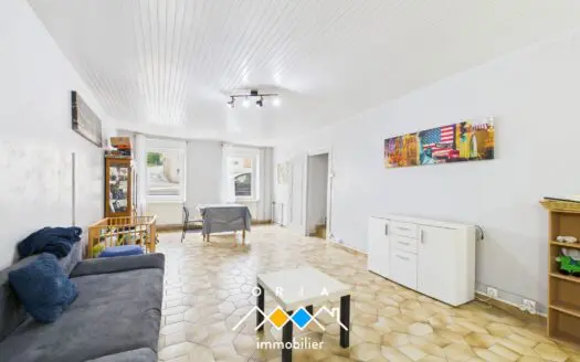Maison À vendre 3 chambres 114.75 m², 115000 €