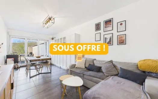 Appartement À vendre  2 chambres 62.18 m², 164000 €