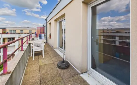Appartement À vendre  1 chambre 34.15 m², 76000 €