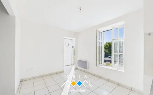 Maison À vendre  1 chambre 43.19 m², 89500 €