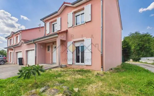 Maison À vendre 3 chambres 103.66 m², 200000 €