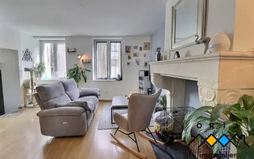 Appartement À vendre  2 chambres 66.54 m², 115000 €
