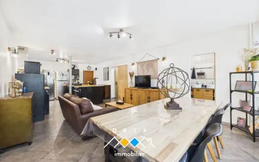 Appartement À vendre  2 chambres 78.13 m², 129000 €