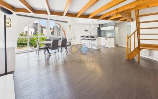 Appartement À vendre 3 chambres 104.15 m², 149000 €
