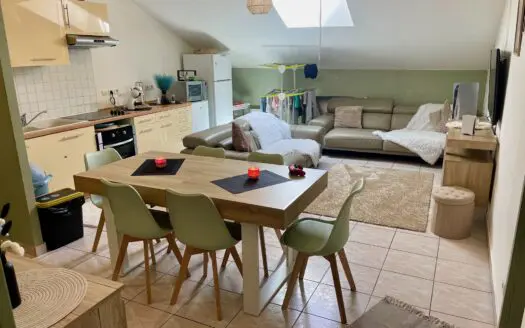 Appartement À vendre 3 chambres 69.4 m², 87000 €