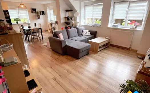 Appartement À vendre  3 chambres 84.22 m², 119000 €