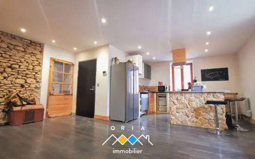 Maison À vendre  2 chambres 112 m², 119000 €