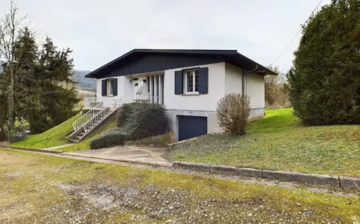 Maison À vendre  3 chambres 74 m², 155000 €