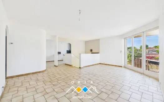 Maison À vendre 3 chambres 93 m², 210000 €