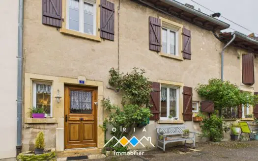 Maison À vendre  4 chambres 120 m², 159000 €