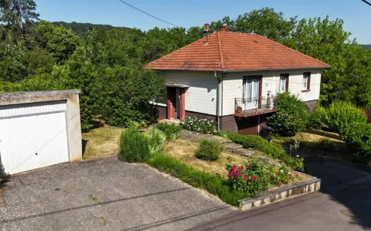 Maison À vendre 5 chambres 146.58 m², 304500 €