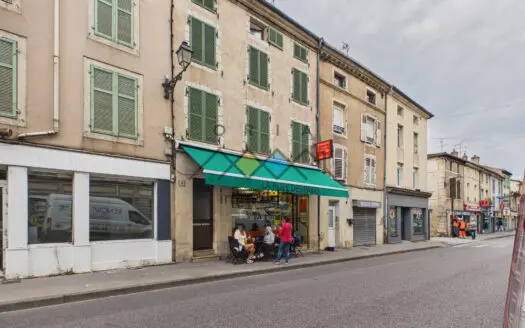 Commerce À vendre 132.29 m², 173000 €