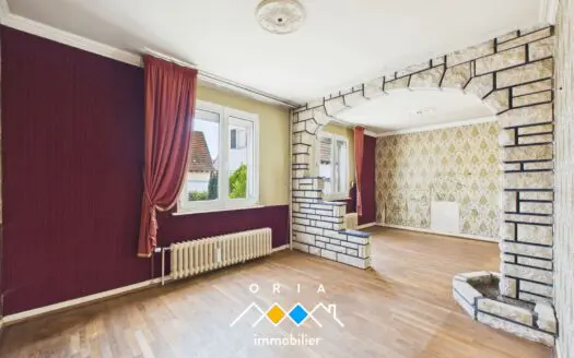 Maison À vendre 2 chambres 72.17 m², 122000 €