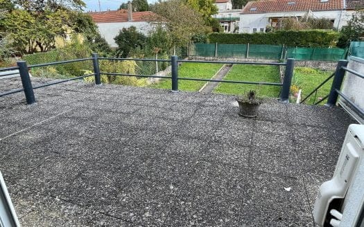 Appartement À vendre  2 chambres 55 m², 86000 €